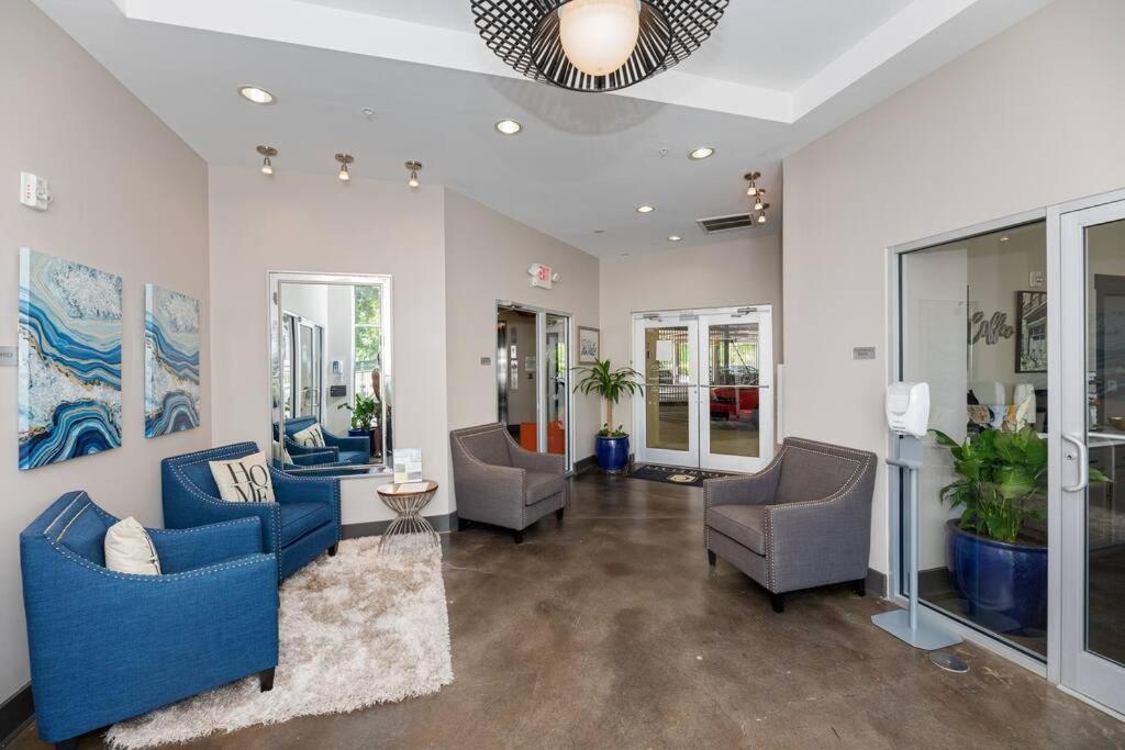 Apartamento Uptown, Pool, Wine, Restaurants, Bofa Stadium_307