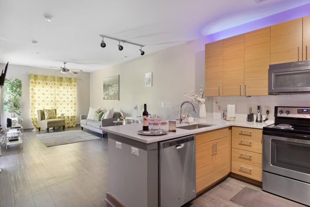 Uptown, Pool, Wine, Restaurants, Bofa Stadium_307 Apartamento