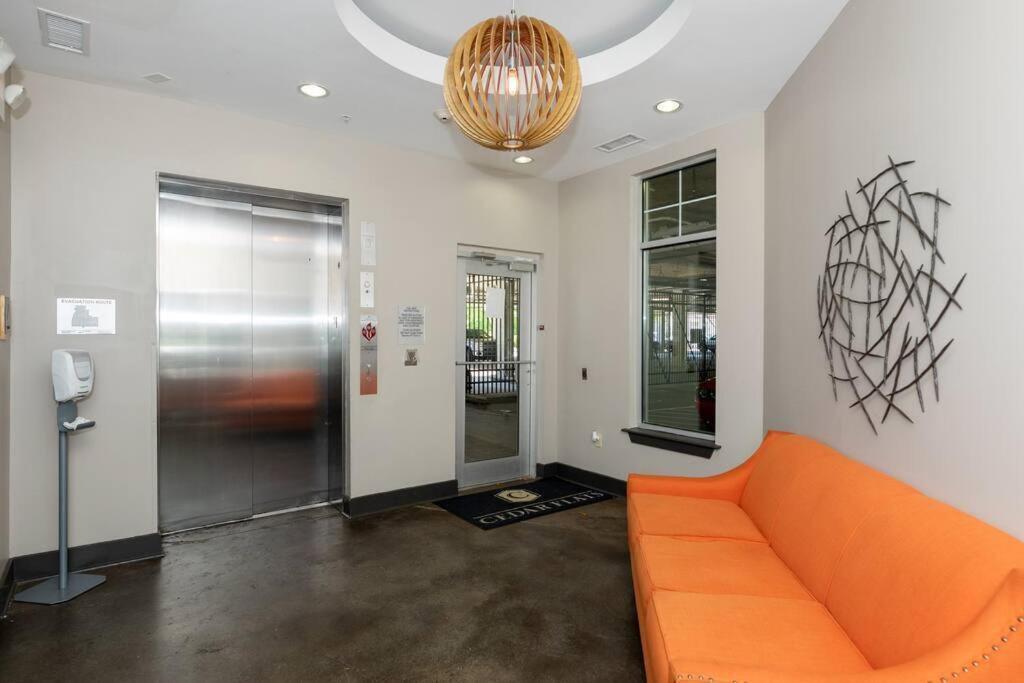 Apartamento Uptown, Pool, Wine, Restaurants, Bofa Stadium_307 *