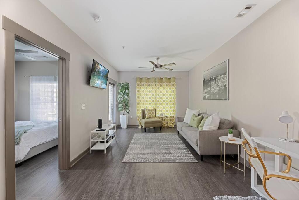 Apartamento Uptown, Pool, Wine, Restaurants, Bofa Stadium_307 Charlotte